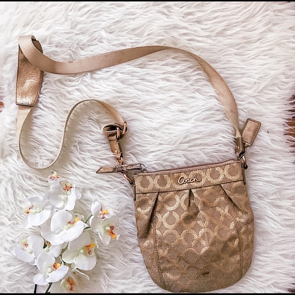 Coach gold crossbody purse